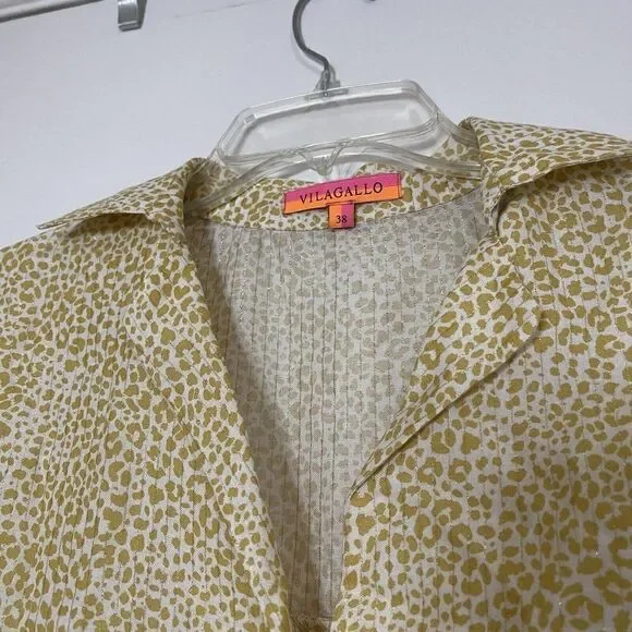 Vilagallo Back Button Short Sleeved Cotton Leopard Print Blouse Size 38/ Small - Picture 2 of 7